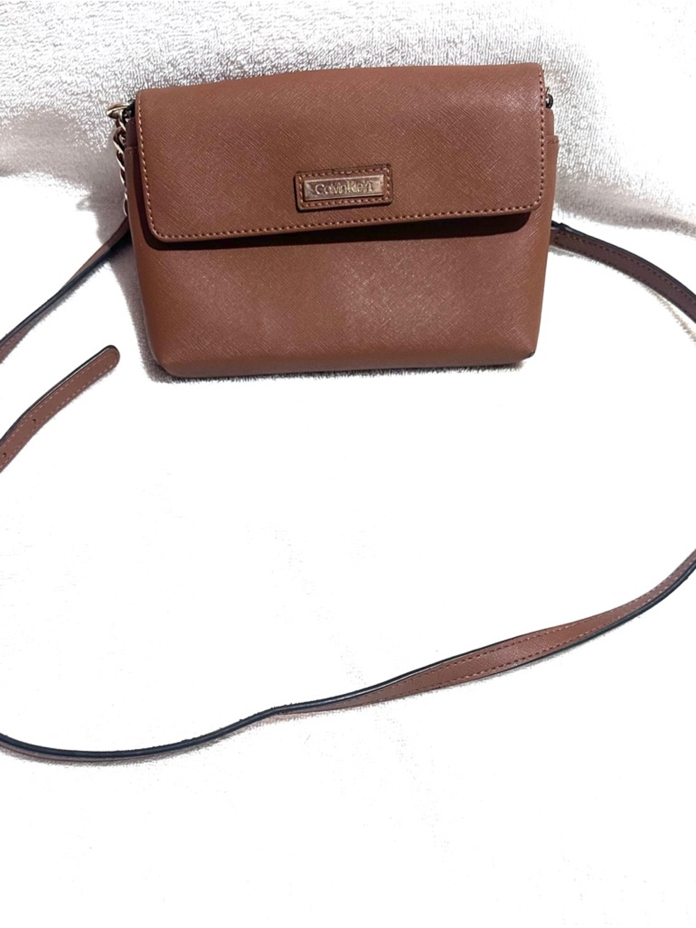 Calvin Klein Hayden Tan Brown Crossbody Bag with Gold Chain Detail